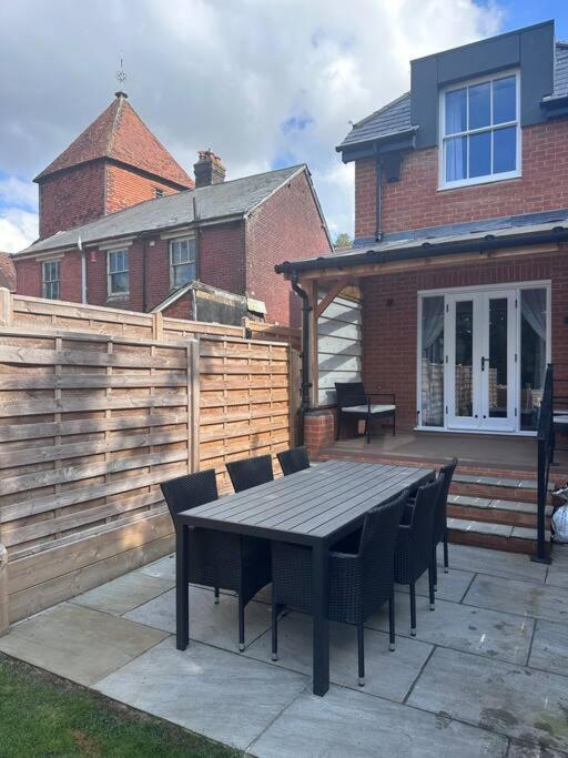 Riverside 3 Bed House Villa Winchester Exterior photo